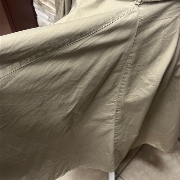 Blossom Elegant Beige Trench Coat - Picture 9 of 16